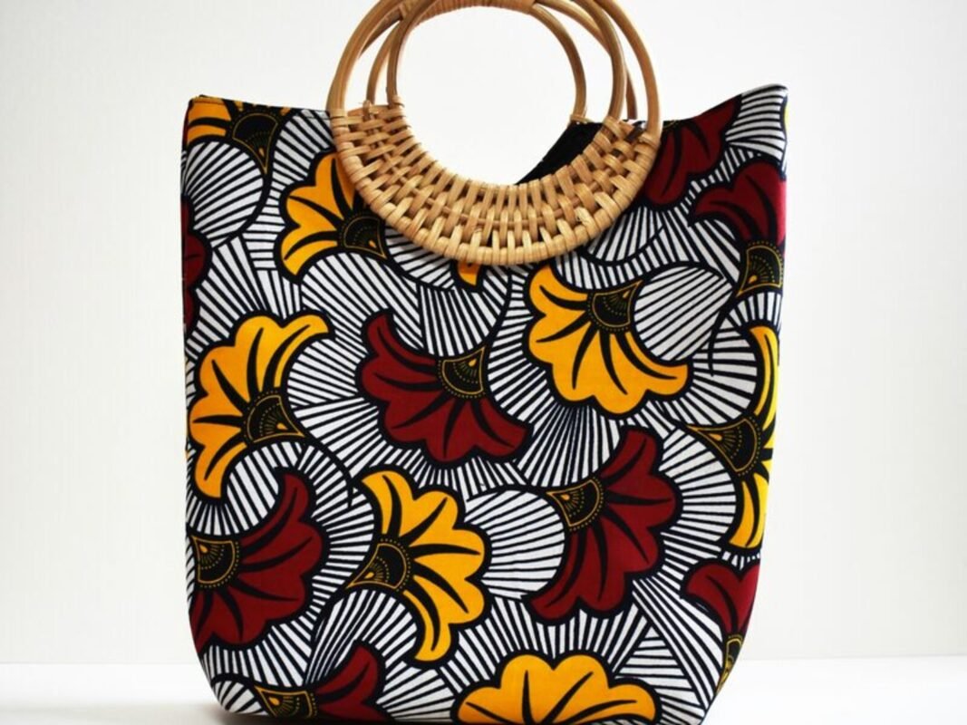 Traditional Woven Panu di Pinti Bag