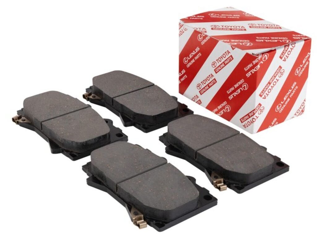 Toyota Hilux Front Brake Pads & Discs Set